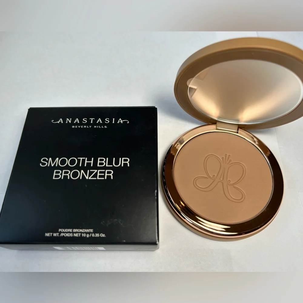 NWT🌷Anastasia Beverly Hills Smooth Blur Powder Bronzer in “Warm Sand Vibes”